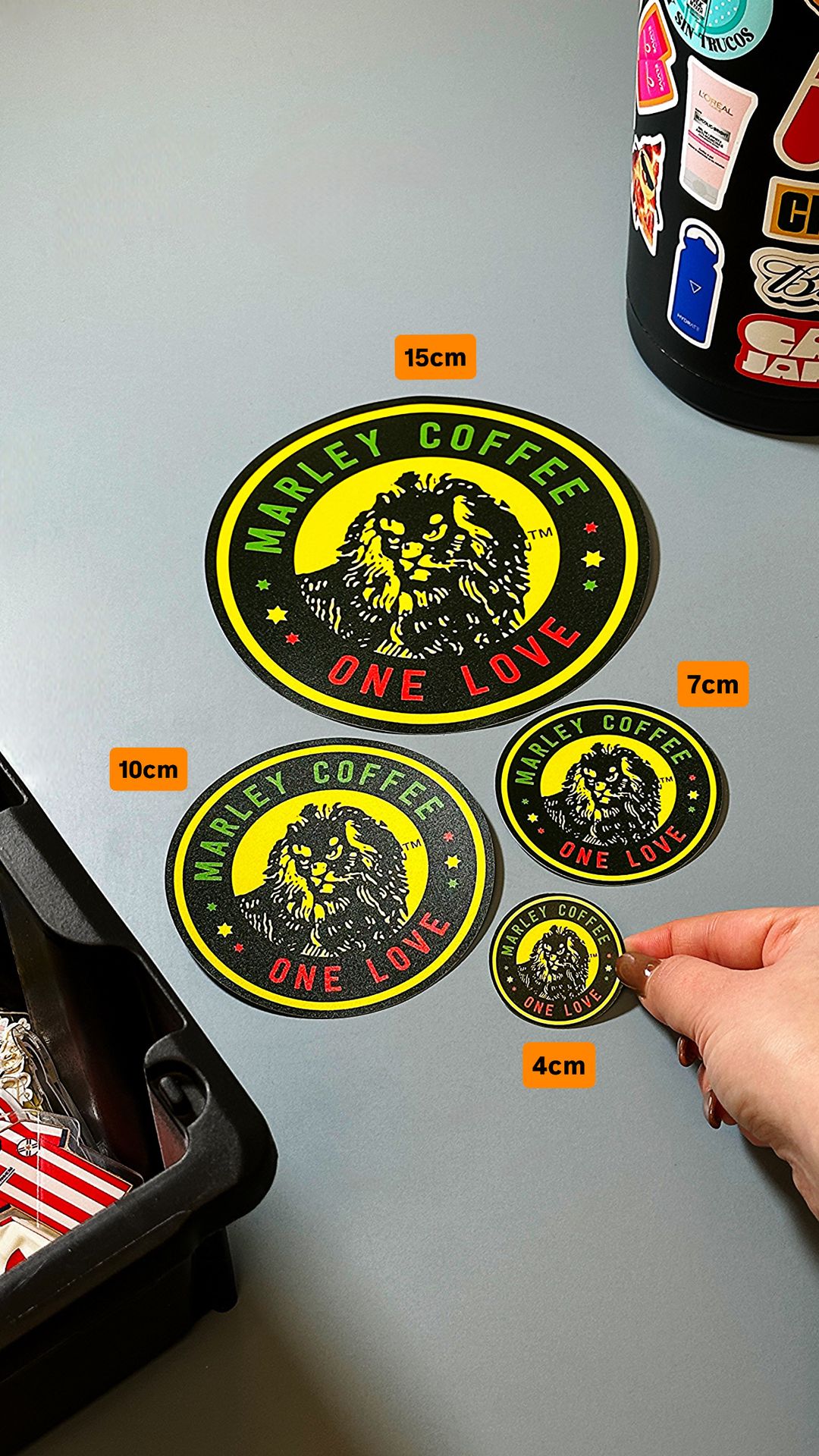 Stickers Marley Coffee en varios tamaños, con medidas